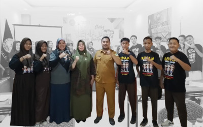 LIMA SISWA MTsN 2 BOALEMO IKUT DIALOG INTERAKTIF REMAJA TEMAN SEBAYA ANTI NARKOBA