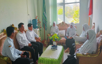 EVALUASI KEGIATAN MADRASAH, KEPALA MTsN 2 BOALEMO ADAKAN RAPAT TERBATAS