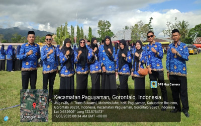 ASN MTS NEGERI 2 BOALEMO HADIRI UPACARA HUT RI KE-80 DI LAPANGAN KECAMATAN PAGUYAMAN